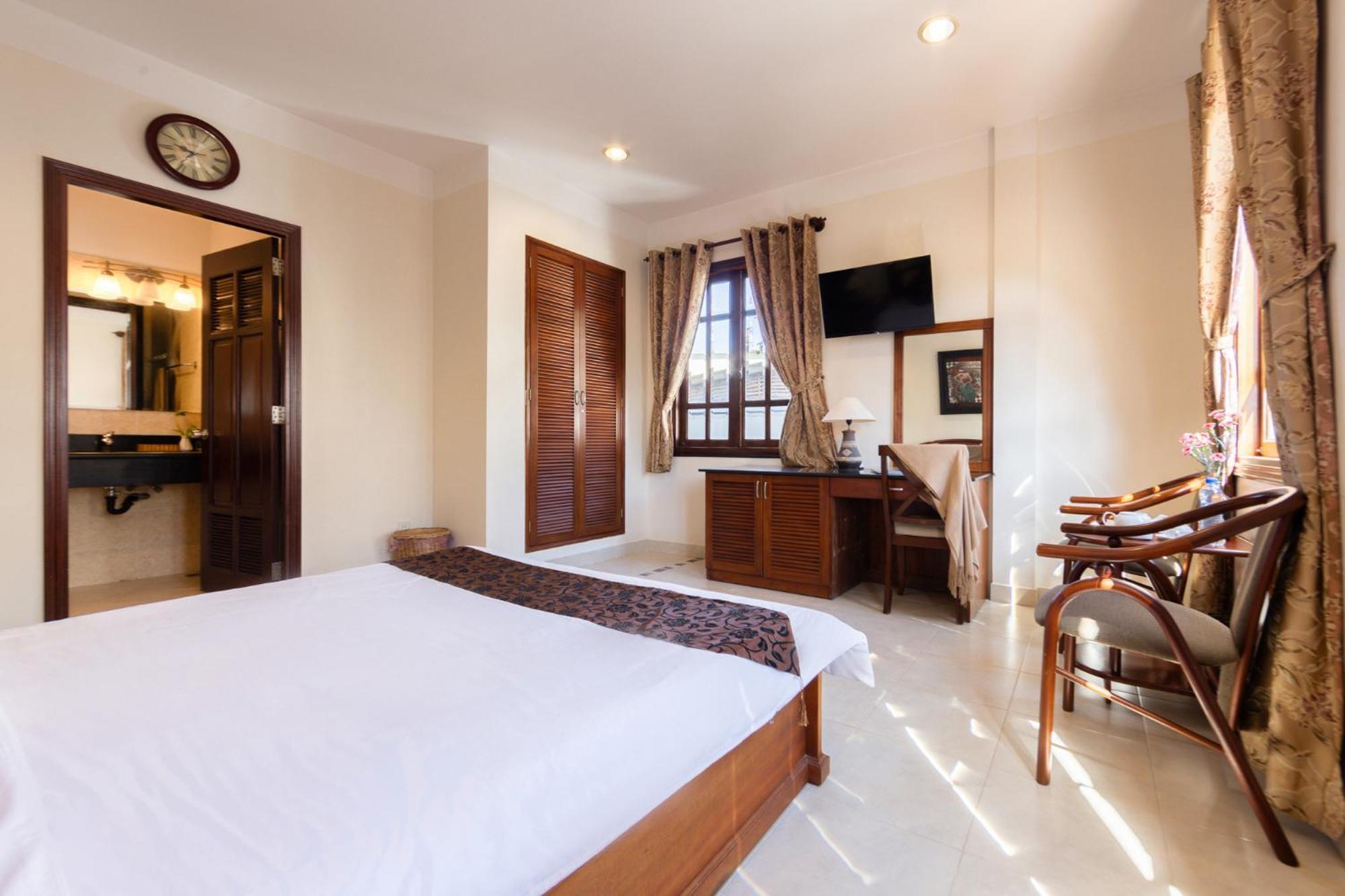 Hung Phong Hotel - Near Dalat Night Market Exterior photo