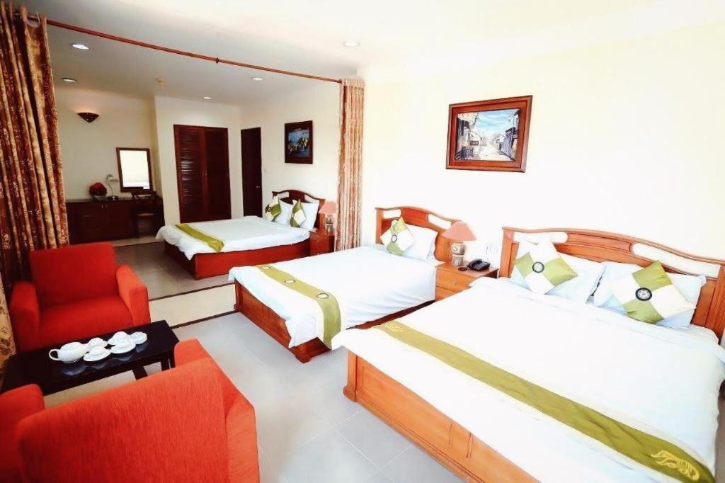 Hung Phong Hotel - Near Dalat Night Market Exterior photo
